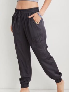 Aerie Satin Cargo Jogger Grey